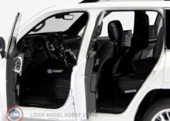 1:18 LCD Model 2023 Toyota Land Cruiser LC300 ZX