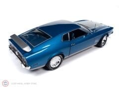 1:18 AutoWorld 1971 Ford Mustang Mach 1 (MCACN) Code Q Med Blu