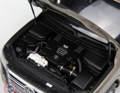 1:18 LCD Model 2023 Toyota Land Cruiser LC300 ZX