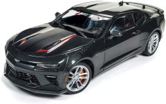 1:18 2017 Chevrolet Camaro SS 50th Anniversary