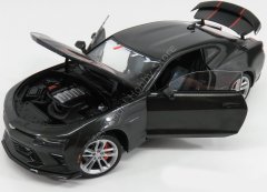1:18 2017 Chevrolet Camaro SS 50th Anniversary