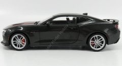 1:18 2017 Chevrolet Camaro SS 50th Anniversary