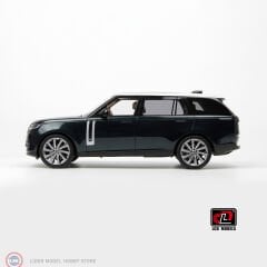 1:18 LCD Model 2022 Land Rover Range Rover SV