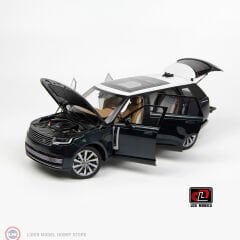 1:18 LCD Model 2022 Land Rover Range Rover SV Serenity Green