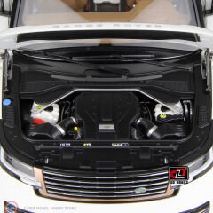 1:18 LCD Model 2022 Land Rover Range Rover SV