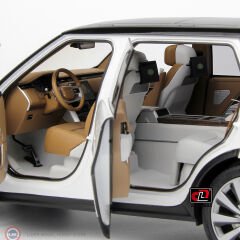 1:18 LCD Model 2022 Land Rover Range Rover SV