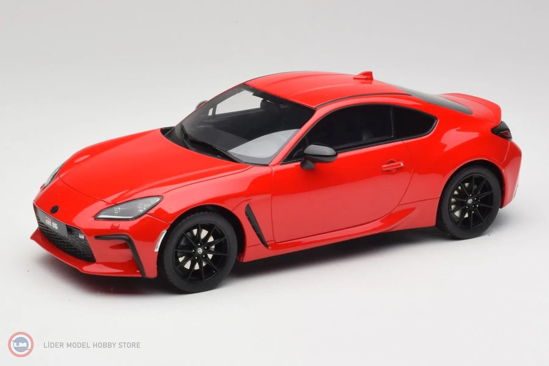 1:18 OTTO 2022 Toyota GR86 Rouge Flamboyant