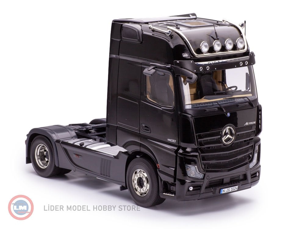 1:18 NZG 2022 Mercedes Benz Actros Gigaspace 4x2