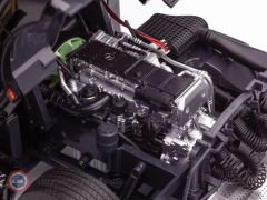 1:18 NZG 2022 Mercedes Benz Actros Gigaspace 4x2