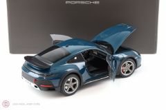 1:18 Porsche 911 (992) Dakar - FJORD GREEN  - DEALER EDITION