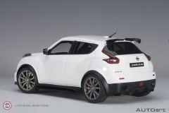 1:18 Autoart 2016 Nissan Juke R