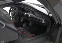 1:18 BBR 2012 Ferrari LaFerrari - Matt black-matt carbon roof