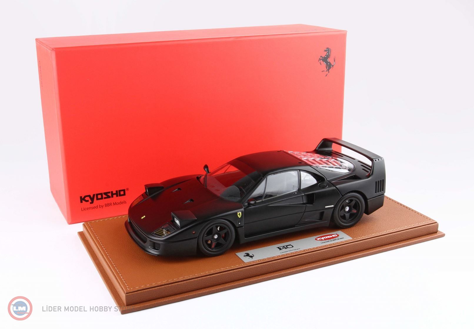 1:18 BBR Ferrari F40 - Matt black and black seats