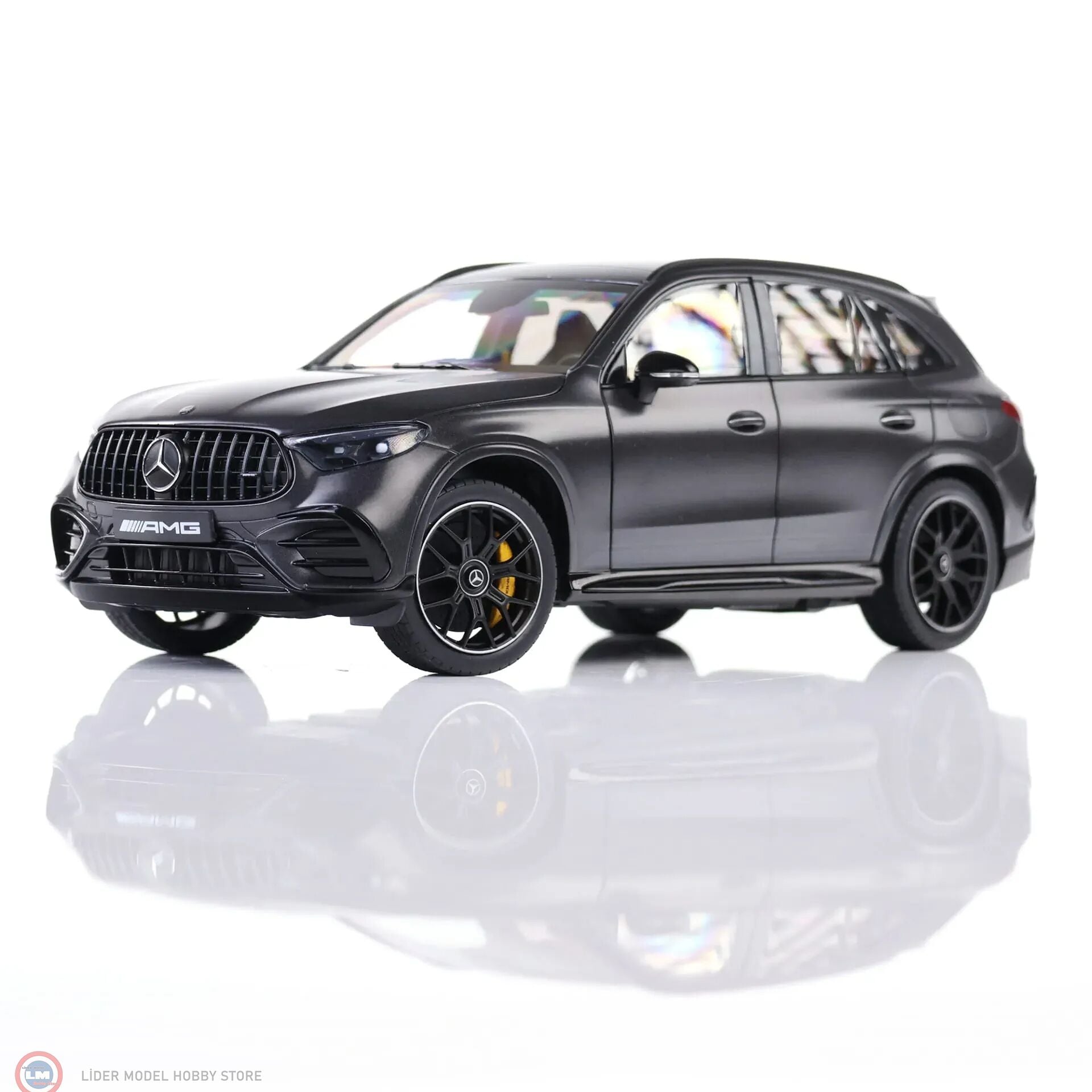 1:18 NZG 2025 Mercedes Benz GLC GT63 AMG X254
