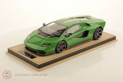1:18 MR Collection Lamborghini Countach LPI 800-4