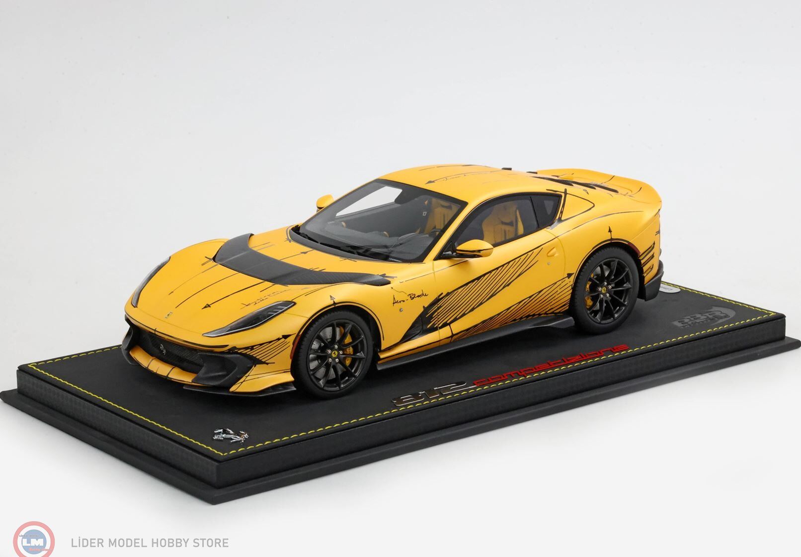 Ferrari 812 Competizione ミニカー 1/18 BBR BBR - 1:18 BBR Ferrari 812 Competizione Giallo tristrato - 38.830
