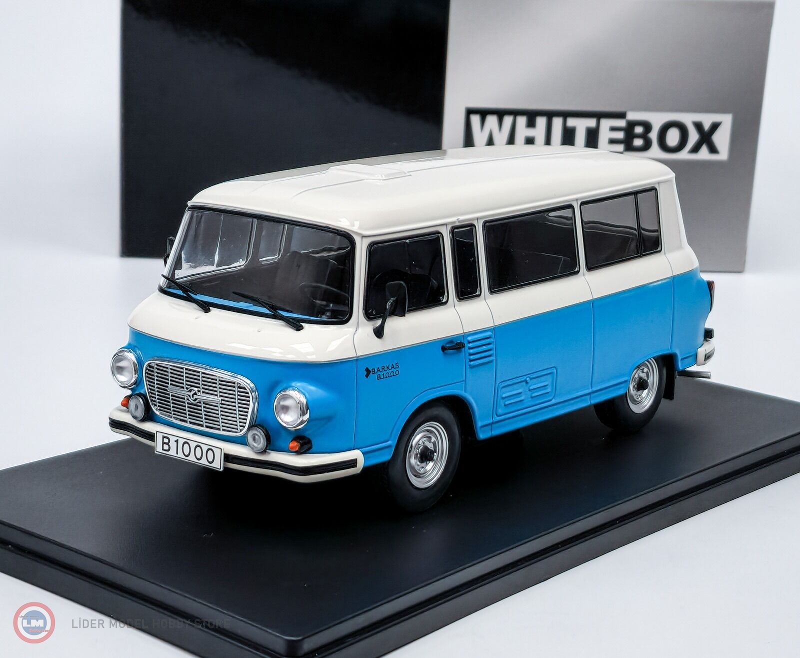 1:24 WhiteBox 1970 Barkas B 1000 Bus