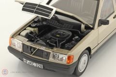 1:18 Norev 1982 Mercedes Benz 190E - W201