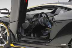 1:18 2017 Lamborghini Centenario (Carbon)