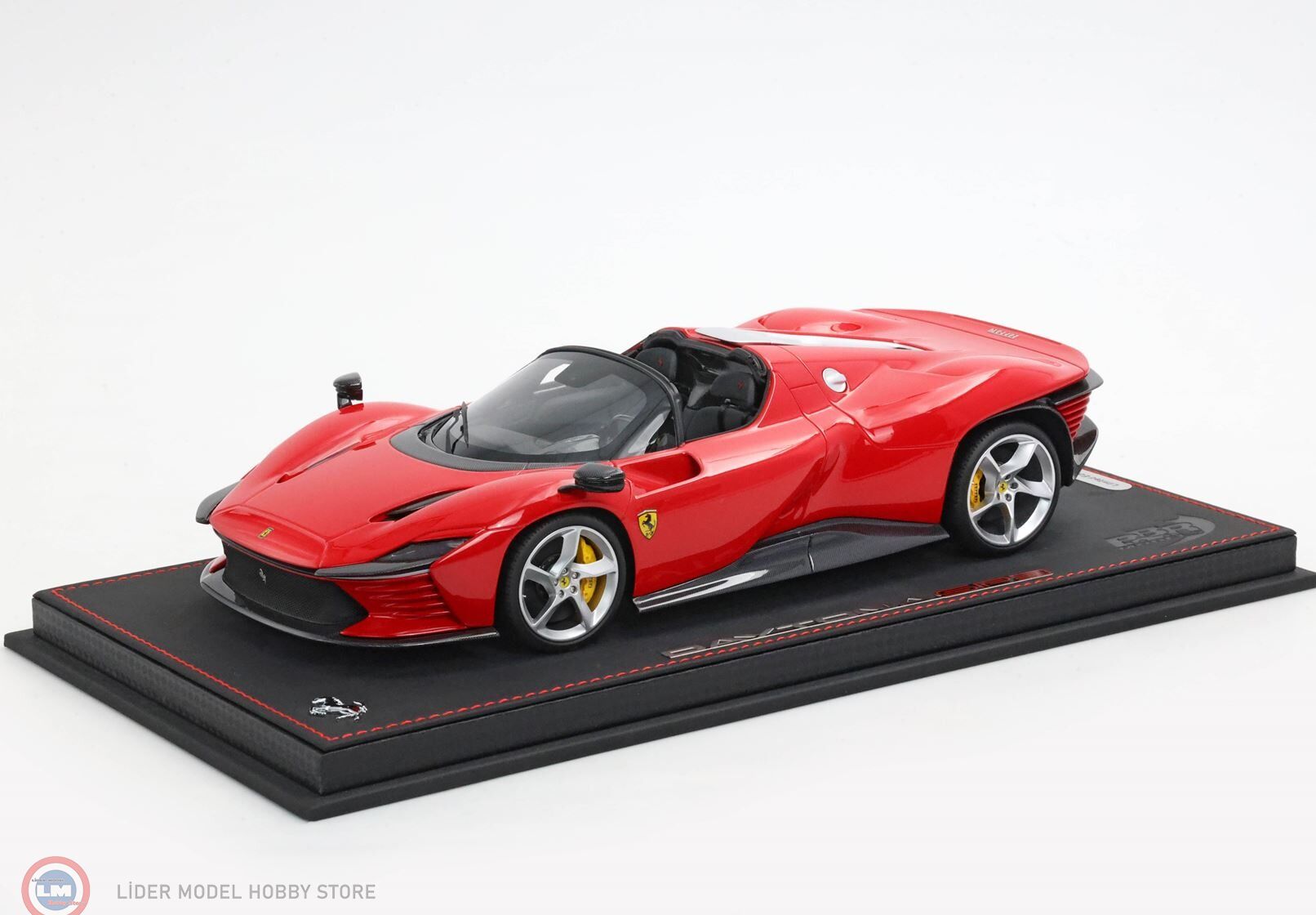 1:18 BBR Ferrari Daytona SP3 Serie Icona Tetto Aperto