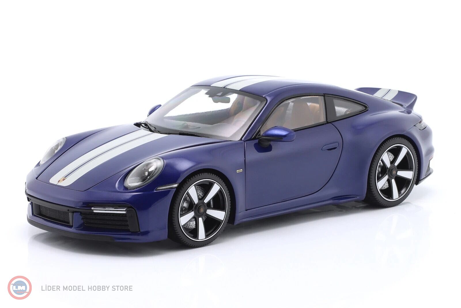 Minichamps - 1:18 Minichamps 2022 Porsche 911 (992) SPORT CLASSIC