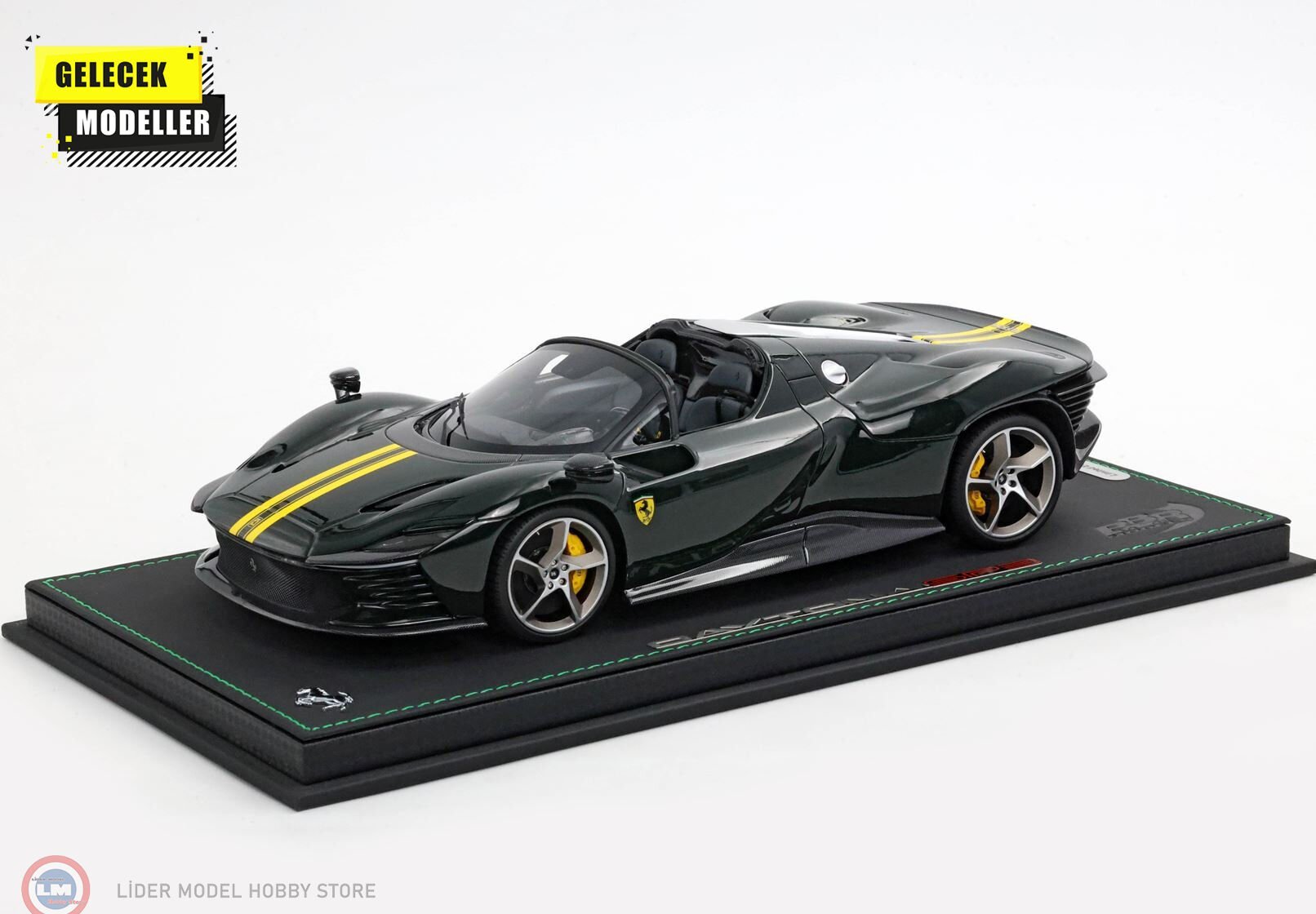 1:18 BBR Ferrari SP3 Daytona tetto aperto