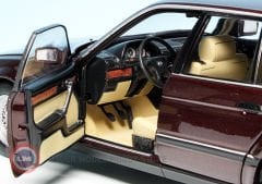 1:18 1986 BMW 730I (E32)
