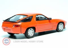 1:43 Maxichamps 1979 Porsche 928 S