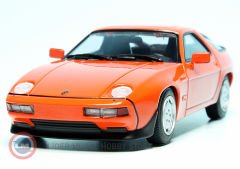 1:43 Maxichamps 1979 Porsche 928 S