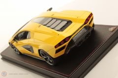 1:18 MR Collection Lamborghini Countach LPI 800-4 LAMBO052C Giallo