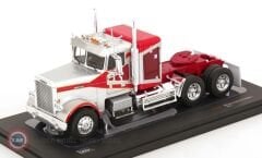 1:43 IXO 1977 Freightliner FLC 120 64 T