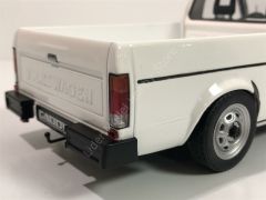 1:18 1982 Volkswagen Caddy Pickup