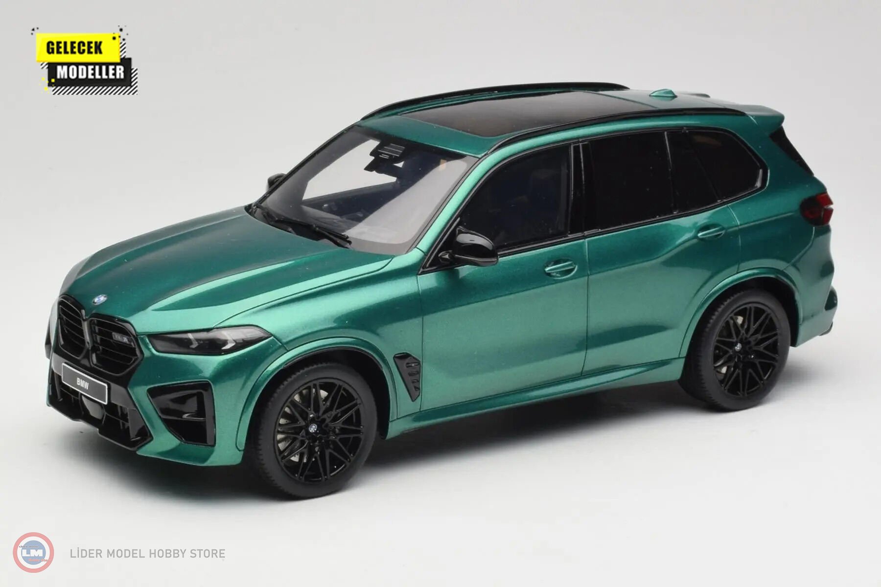 1:18 GT Spirit 2023 BMW X5 M Competition Isle Of Man Green