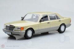 1:18 1985 Mercedes Benz 560 SEL (W126)