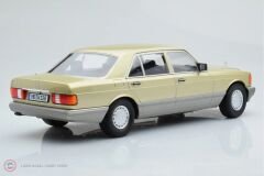 1:18 1985 Mercedes Benz 560 SEL (W126)