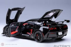 1:18 Autoart CHEVROLET CORVETTE C7 ZR1
