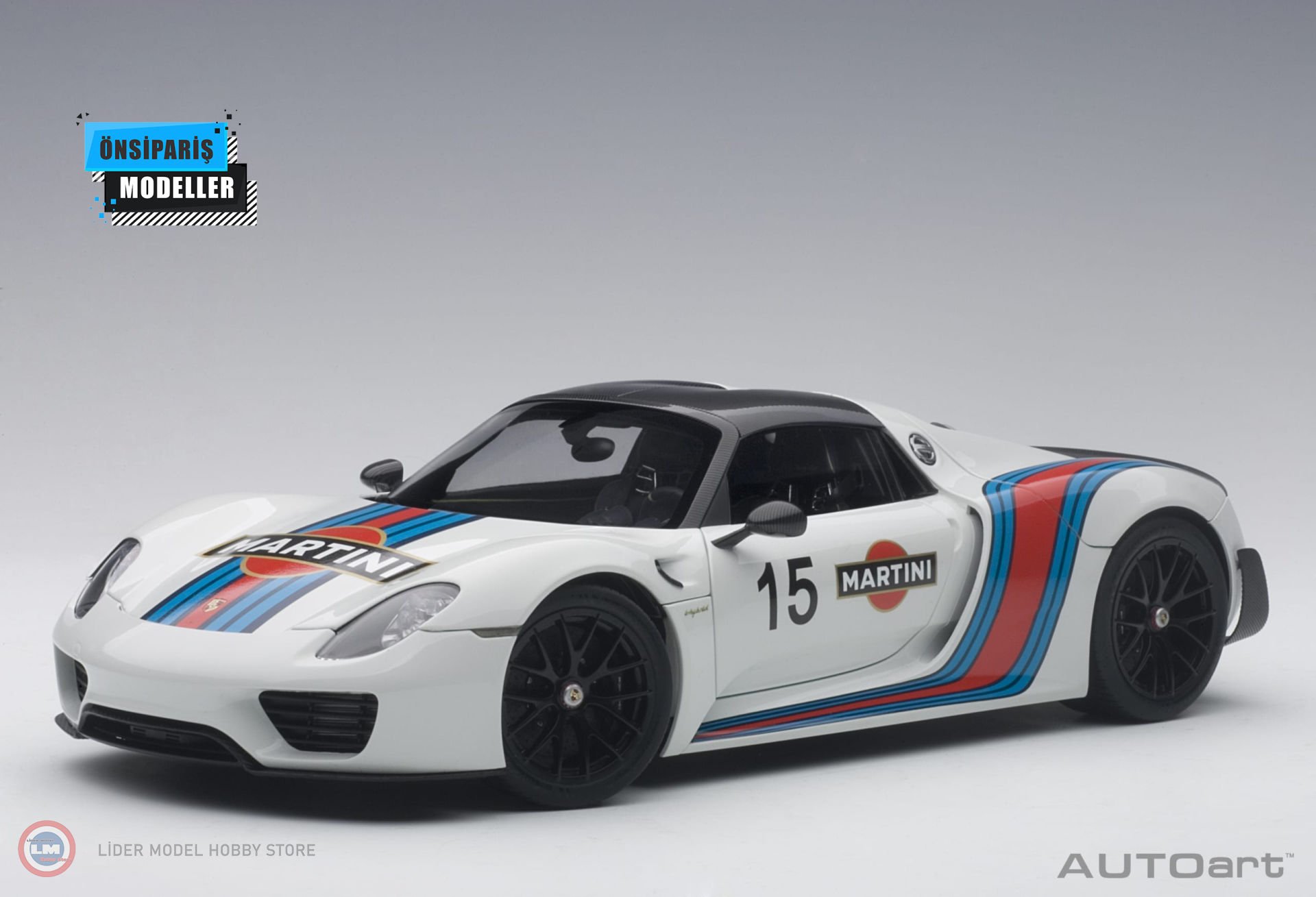 1:18 2013 Porsche 918 Spyder Weissach Package 77927 (White With Martini Livery)