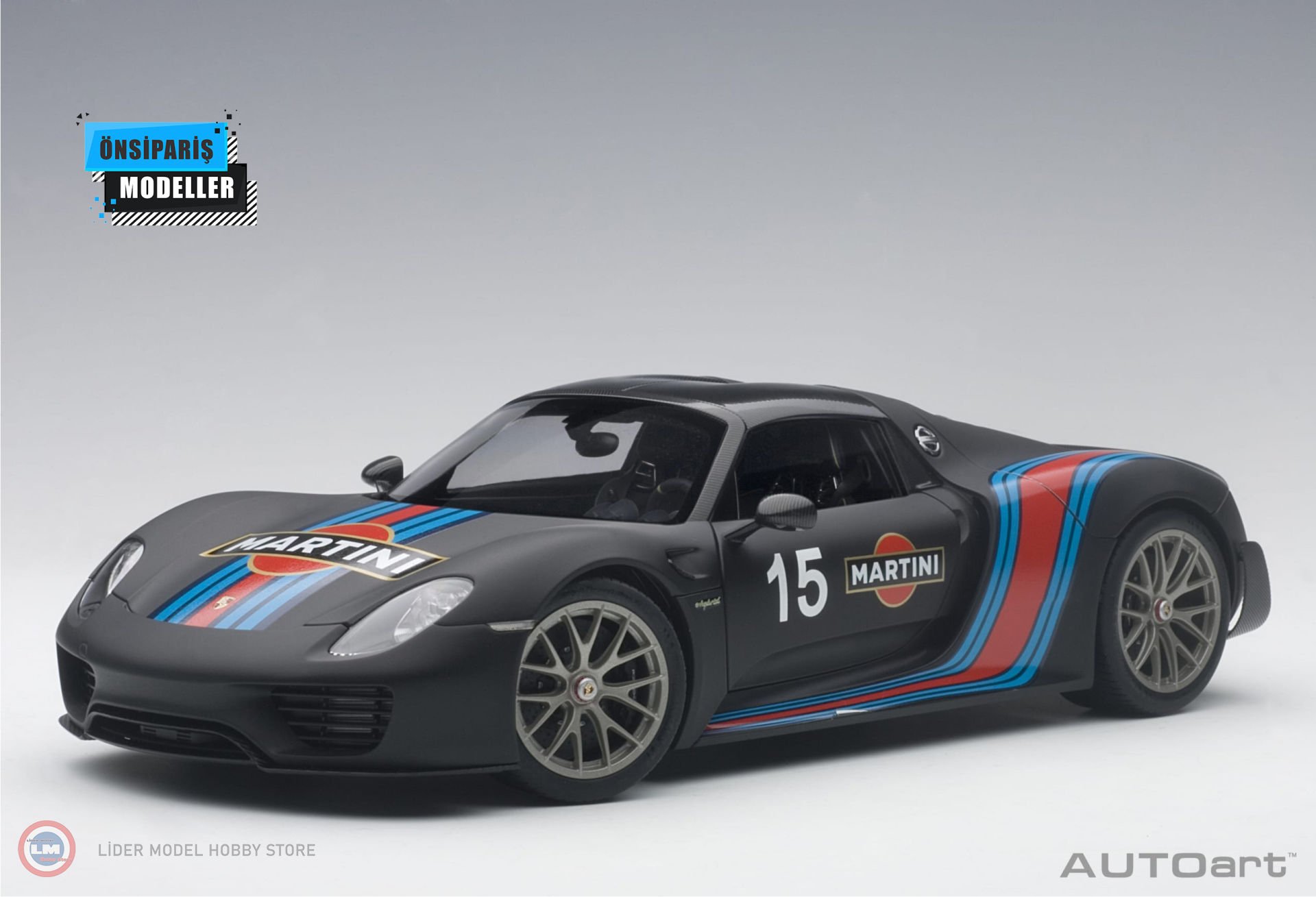 1:18 2013 Porsche 918 Spyder Weissach Package 77929 (Matt Black With Martini Livery)