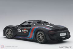 1:18 2013 Porsche 918 Spyder Weissach Package 77929 (Matt Black With Martini Livery)