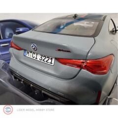 1:18 Minichamps 2022 BMW M4 CSL Brooklyn Grey