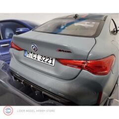 1:18 Minichamps 2022 BMW M4 CSL Brooklyn Grey