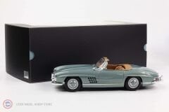 1:18 Norev 1957 Mercedes Benz 300 SL Roadster W198 Light Green
