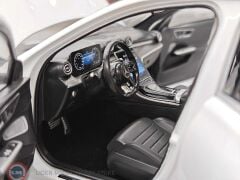 1:18 NZG 2025 Mercedes Benz C Class C260