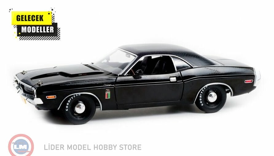 1:18 Greenlight 1970 Dodge Challenger R/T 426 HEMI 'Black Ghost'