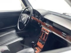 1:18 1975 Mercedes Benz S Class 450 Sel 6.9 (W116)