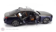 1:18 Minichamps 2023 BMW 7 SERIES i7 xDRIVE60