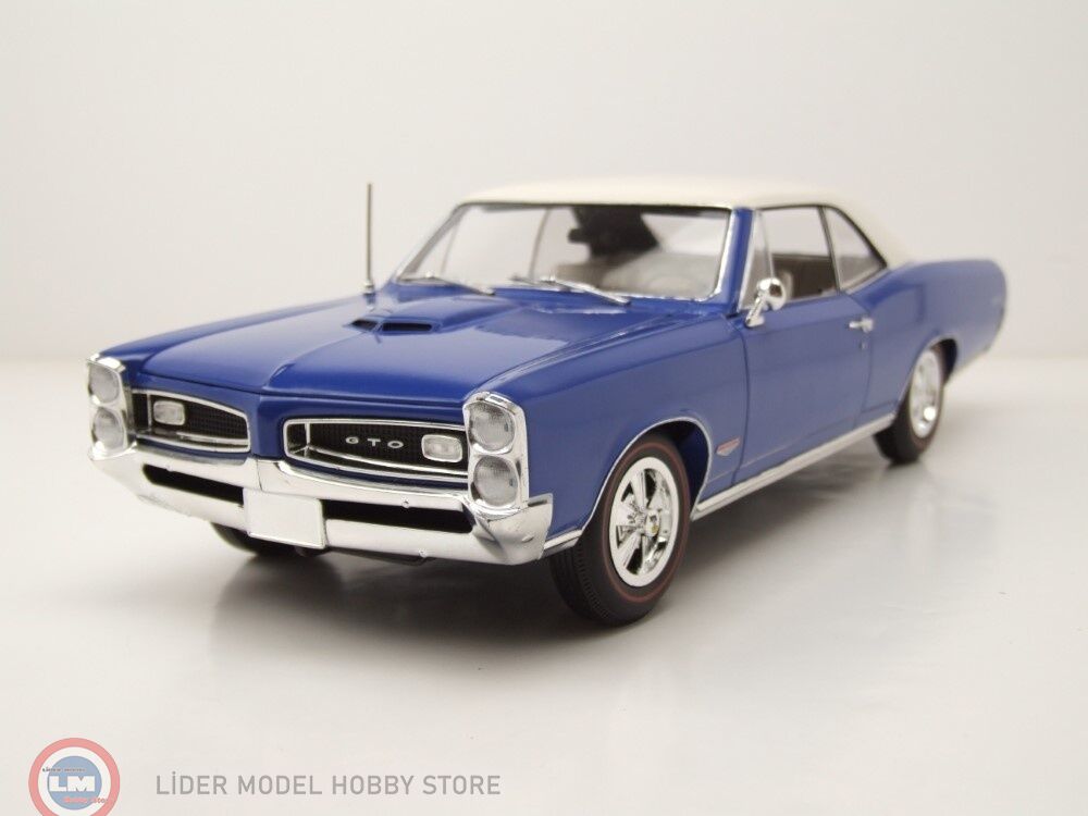 1:18 1966 Pontiac GTO - Barrier Blue with White Top