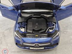 1:18 NZG 2025 Mercedes Benz C Class C260 W206
