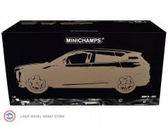 1:18 Minichamps 2023 BMW IX Metallic White