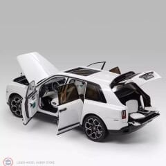 1:18 Keng Fai Rolls Royce Cullinan White